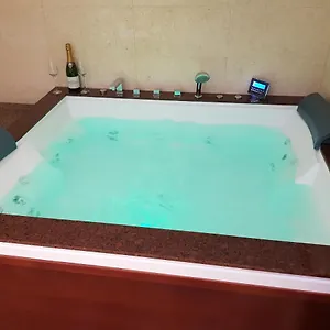  Apartment Mega Mall Monza Super Romania